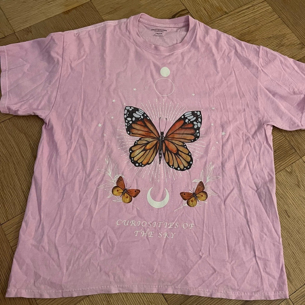 Urban outfitters curiosities of the sky oversized tshirt